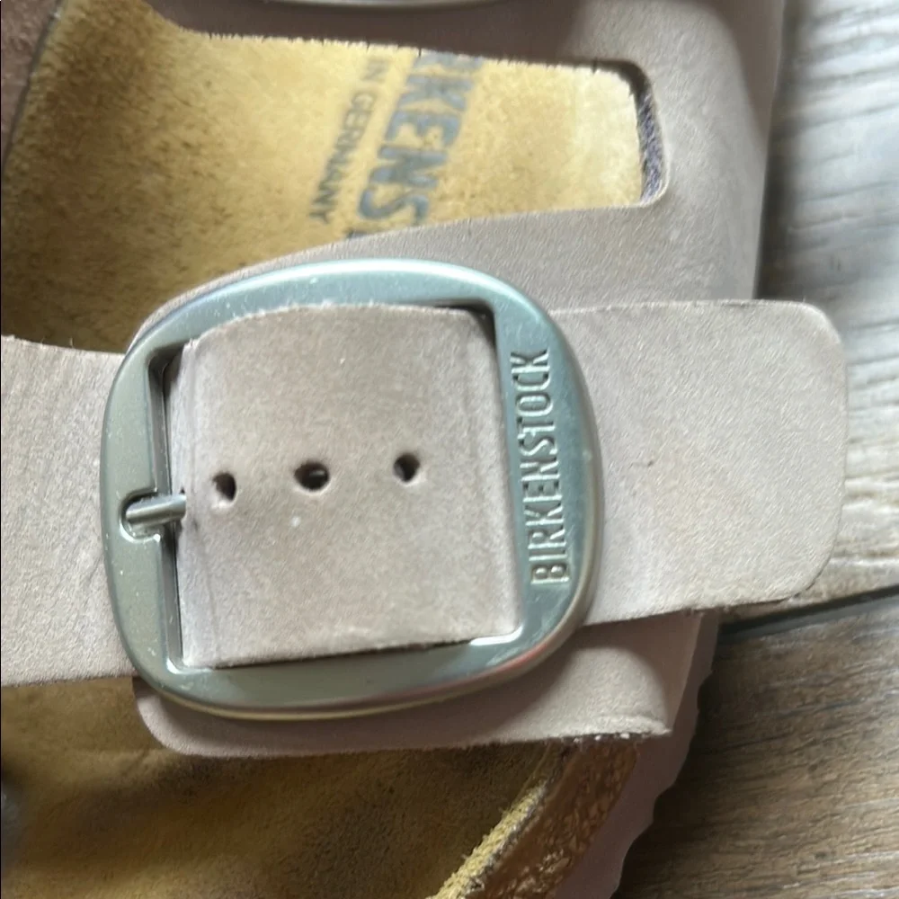 Birkenstock dusty lavender Arizona Sandals with Silver Buckles - Picture 3 of 4